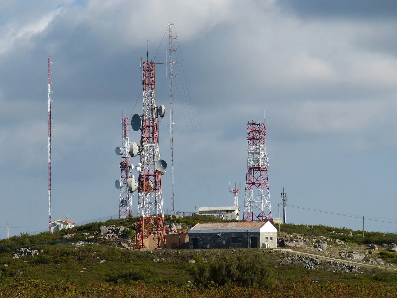 BDA / DAS equipment or infrastructure